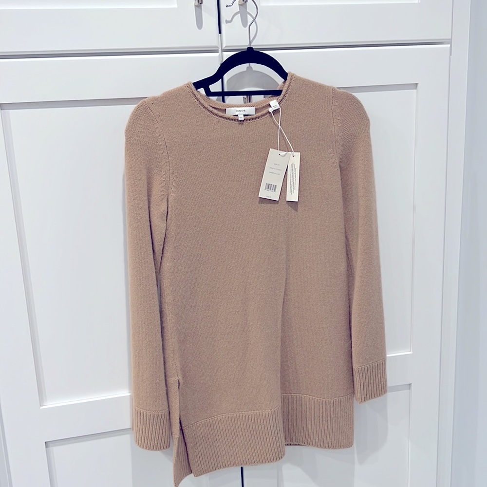 Vince tunic-length 100% cashmere sweater. - Picture 6 of 9